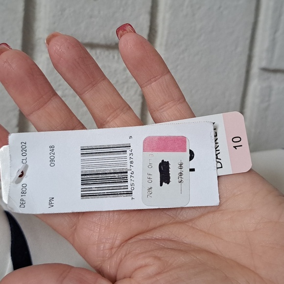 Sandra Darren Striped Pleated  Business/Casual Dress. Size 10 NWT - Picture 11 of 11